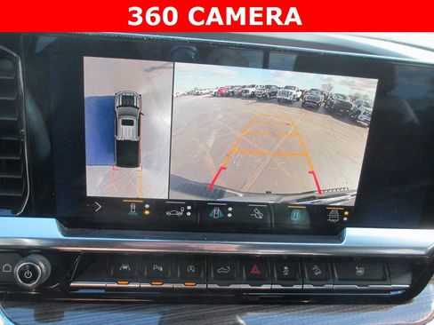 Certified 2022 Chevrolet Silverado 1500 LT Trail Boss w/ Convenience Package II image 19