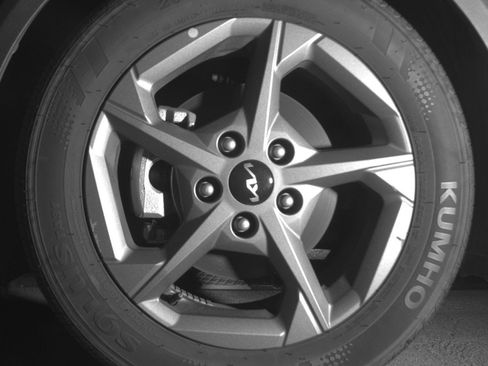 Used 2025 Kia K4 FWD image 12