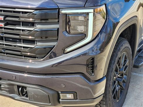 New 2026 GMC Sierra 1500 Elevation w/ Elevation Premium Package image 6