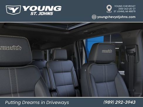 New 2026 Chevrolet Suburban High Country AWD/4WD image 24