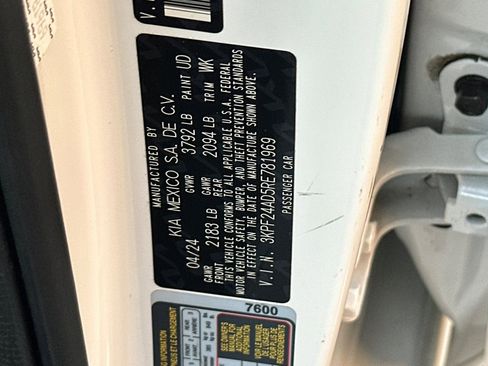 Certified 2024 Kia Forte LX image 22