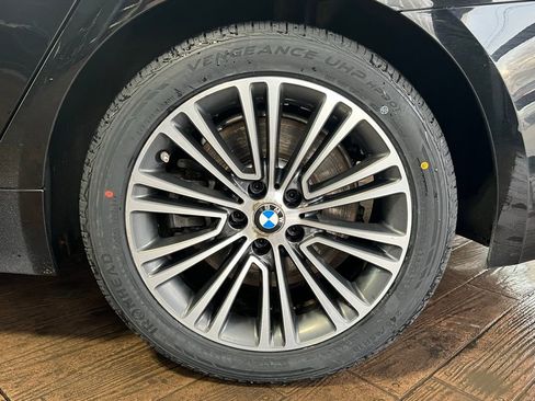 Used 2020 BMW 540i xDrive w/ Premium Package image 34