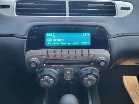 Used 2013 Chevrolet Camaro LS RWD image 9
