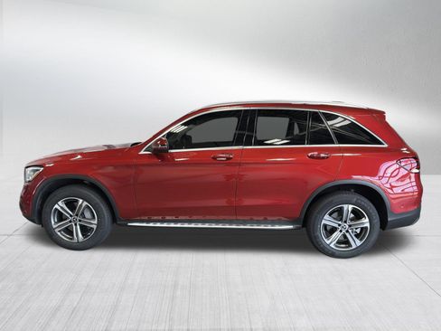 Used 2022 Mercedes-Benz GLC 300 4MATIC image 4