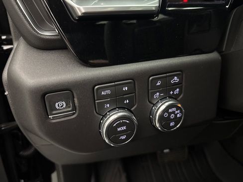 New 2026 GMC Sierra 1500 SLT w/ SLT Premium Plus Package image 29