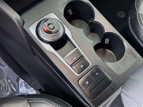 Used 2020 Ford Escape SEL image 20