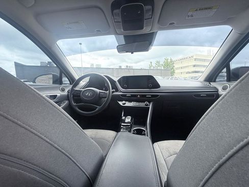 Used 2021 Hyundai Sonata SE FWD image 13