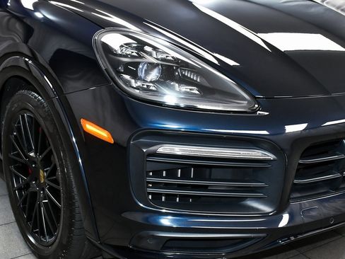 Used 2023 Porsche Cayenne GTS image 82