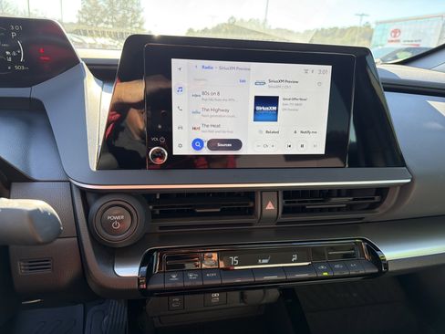 Certified 2024 Toyota Prius LE image 6