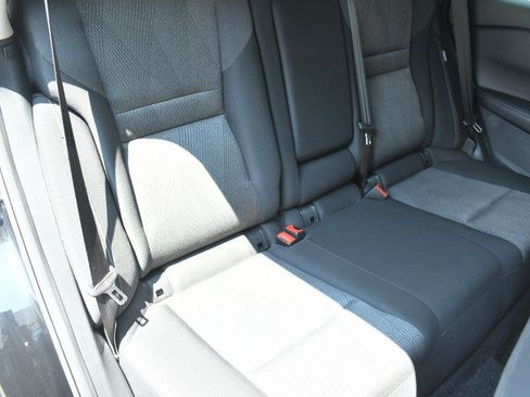 Used 2025 Nissan Rogue SV AWD/4WD image 28