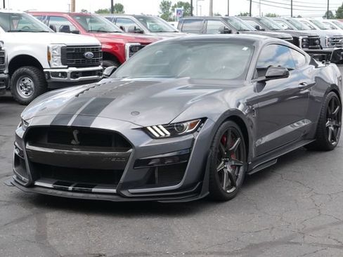 Used 2021 Ford Mustang Shelby GT500 w/ Carbon Fiber Track Pack RWD image 7
