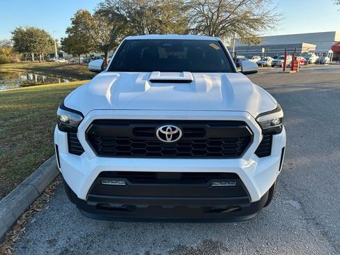 Certified 2024 Toyota Tacoma TRD Sport image 8