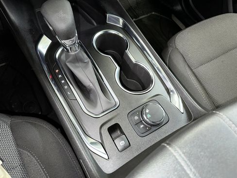 Certified 2023 Chevrolet Traverse LT image 17