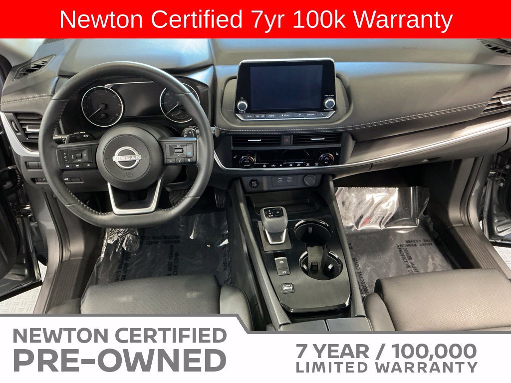 Used 2024 Nissan Rogue SV w/ SV Premium Package FWD image 12