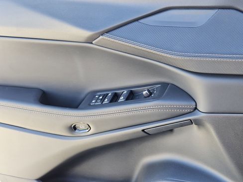 New 2026 Jeep Cherokee Limited image 23