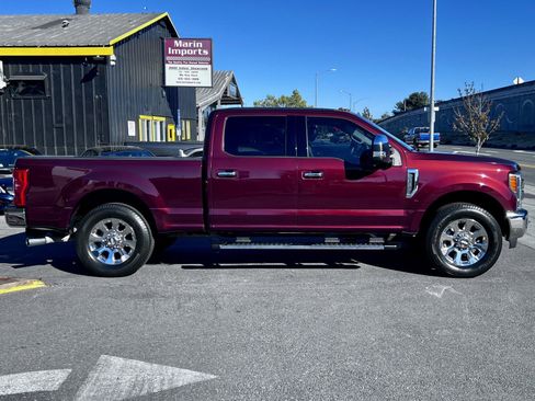 Used 2017 Ford F250 Lariat w/ Lariat Ultimate Package image 4