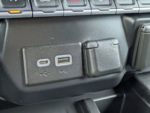 Used 2020 Chevrolet Silverado 1500 High Country w/ Safety Package II image 23