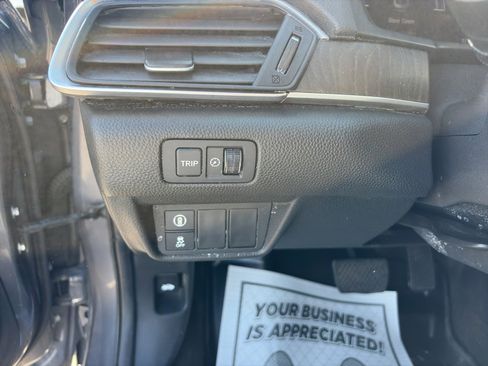 Used 2018 Honda Accord EX-L image 11