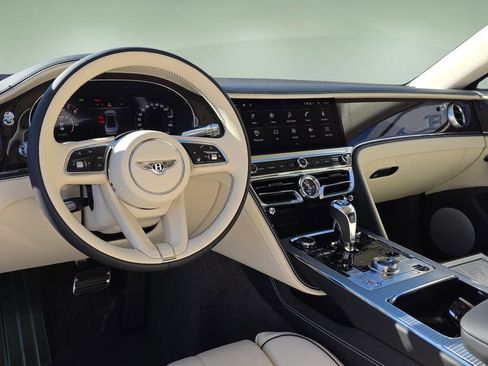 New 2026 Bentley Flying Spur image 40