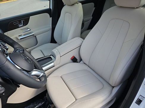 Used 2026 Mercedes-Benz GLA 250 image 18