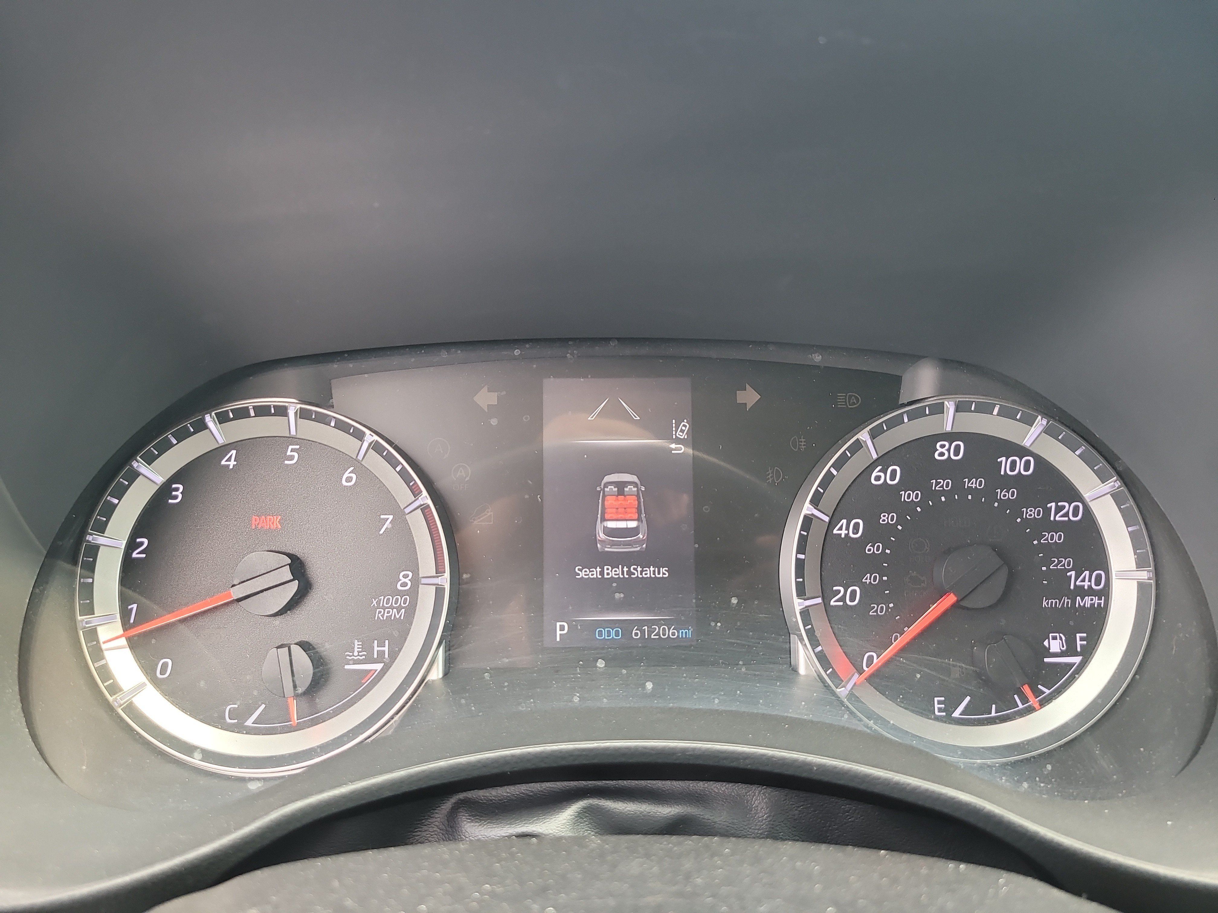 Used 2021 Toyota Highlander LE FWD image 29