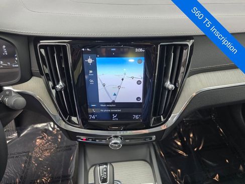 Used 2021 Volvo S60 T5 Inscription w/ Advanced Package FWD image 21