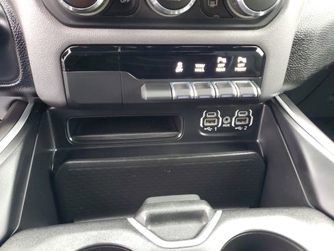Used 2022 RAM 1500 Big Horn image 25