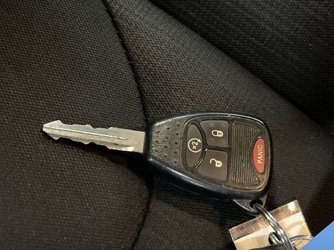 Used 2016 Jeep Wrangler Unlimited Rubicon image 21