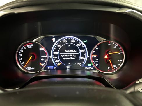 Used 2023 Chevrolet Blazer Premier w/ Driver Confidence II Package image 16