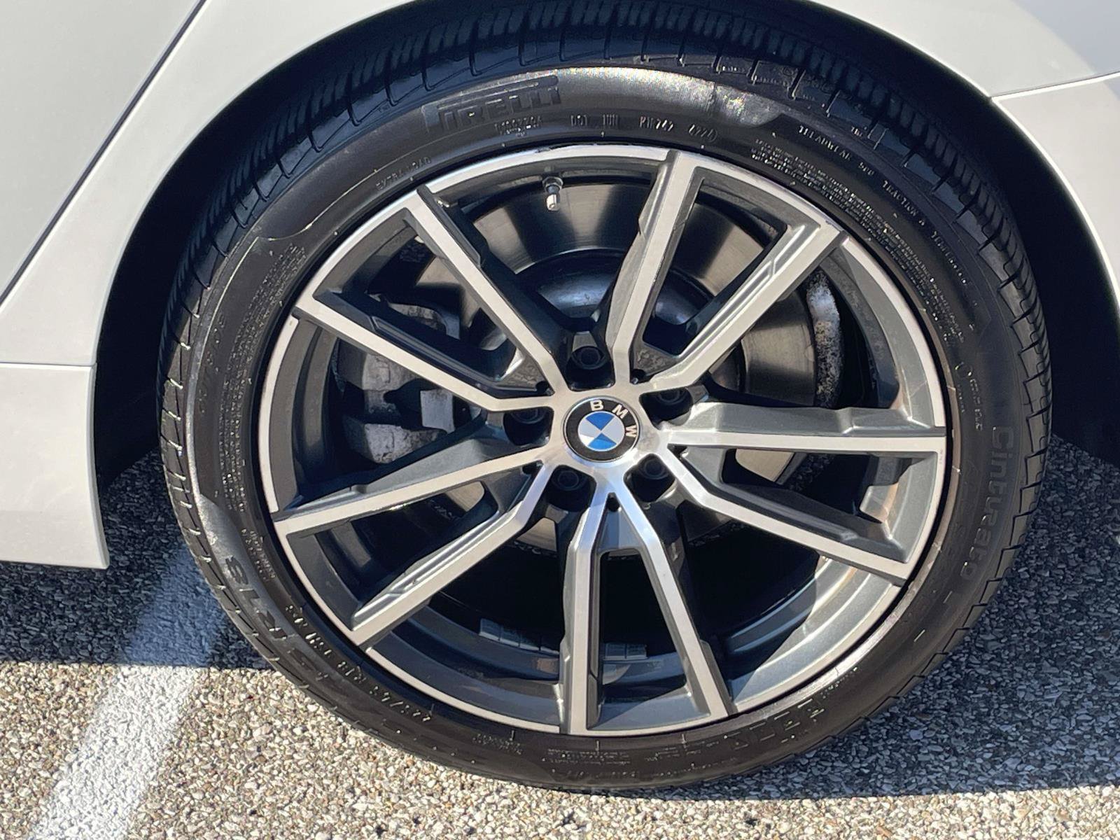 Used 2022 BMW 330i xDrive Sedan w/ Driving Assistance Package AWD/4WD image 12
