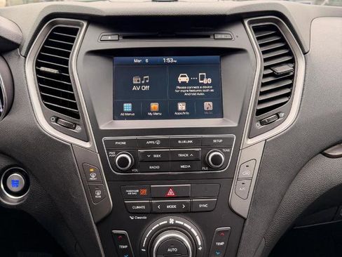 Used 2017 Hyundai Santa Fe Sport 2.0T image 35