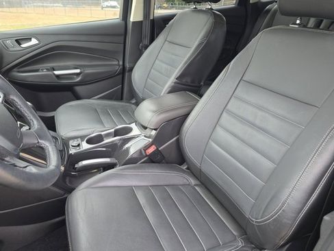 Used 2015 Ford Escape Titanium w/ Equipment Group 301A image 17