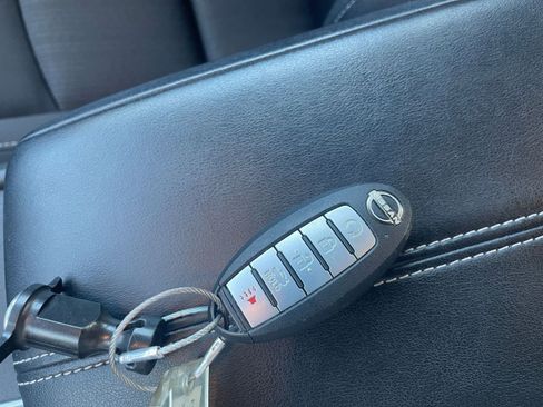 Used 2025 Nissan Altima 2.5 SV image 24