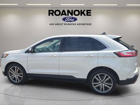 Certified 2024 Ford Edge Titanium w/ Equipment Group 301A AWD/4WD image 9