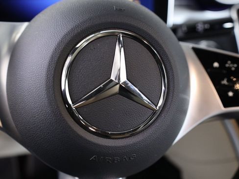 Certified 2025 Mercedes-Benz C 300 4MATIC Sedan image 13