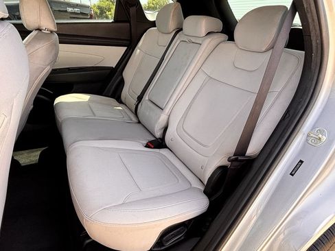 Used 2025 Hyundai Tucson SE FWD image 27