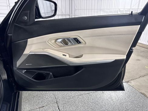 Used 2023 BMW M340i xDrive AWD/4WD image 49