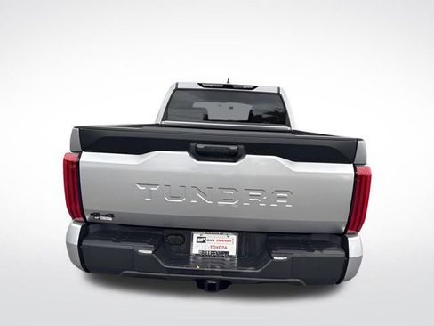 New 2025 Toyota Tundra SR image 6