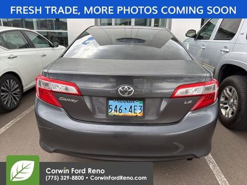 Used 2012 Toyota Camry LE image 5