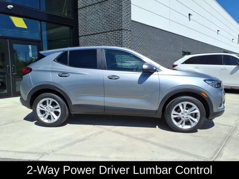 Used 2023 Buick Encore GX Preferred w/ Cold Weather Comfort Package AWD/4WD image 8