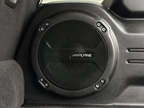 Used 2024 Jeep Wrangler Unlimited AWD/4WD image 19