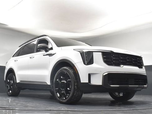 Certified 2025 Kia Sorento SX Prestige image 36