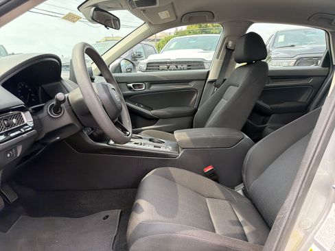 Used 2025 Honda Civic LX image 13