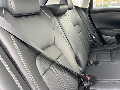 Certified 2024 Honda HR-V EX-L image 23