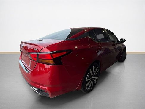 Used 2022 Nissan Altima 2.5 SR FWD image 4
