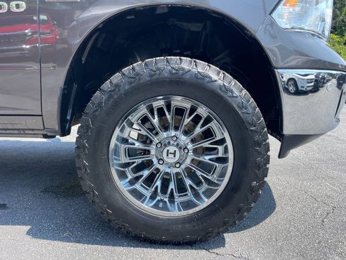 Used 2018 RAM 1500 Lone Star AWD/4WD image 25