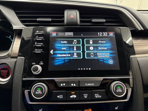 Used 2020 Honda Civic EX image 17