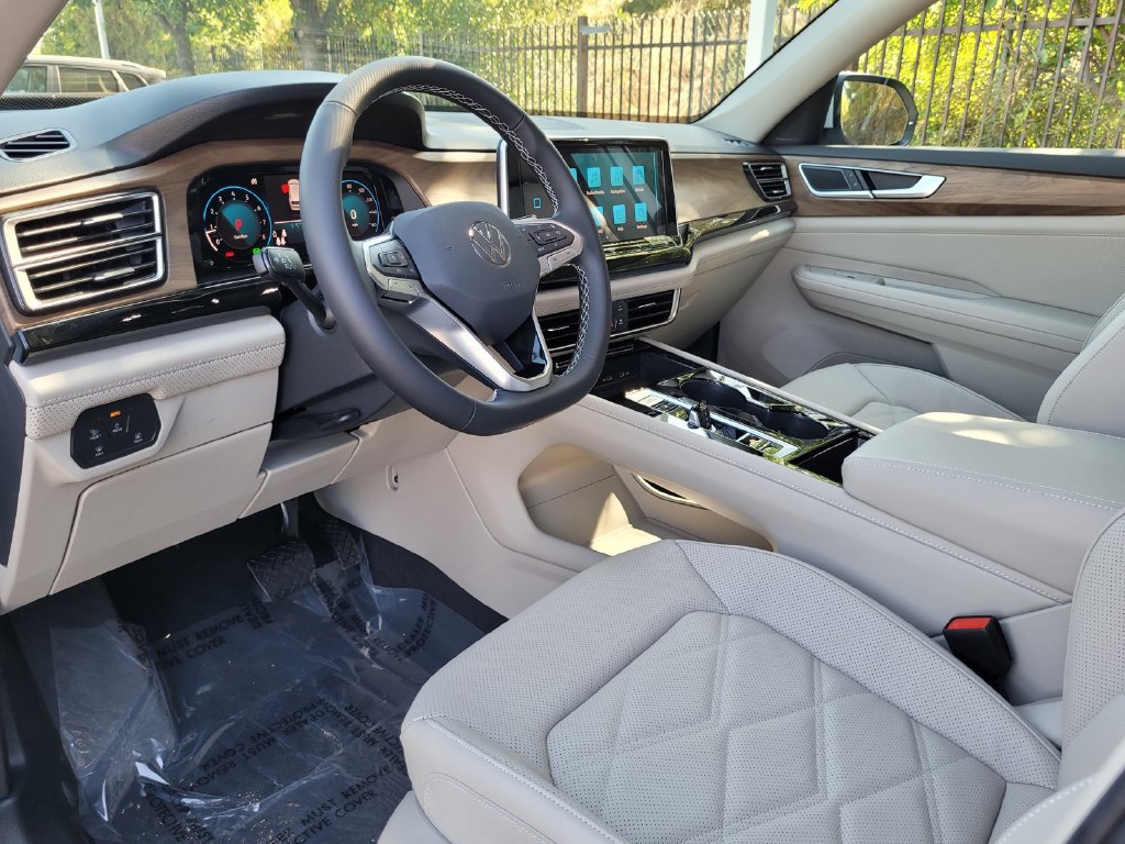 New 2026 Volkswagen Atlas SE AWD/4WD image 10
