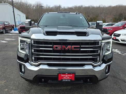 Used 2022 GMC Sierra 2500 SLT w/ SLT Convenience Package image 3
