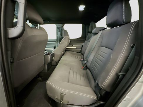 Used 2024 Toyota Tacoma TRD Off-Road image 29